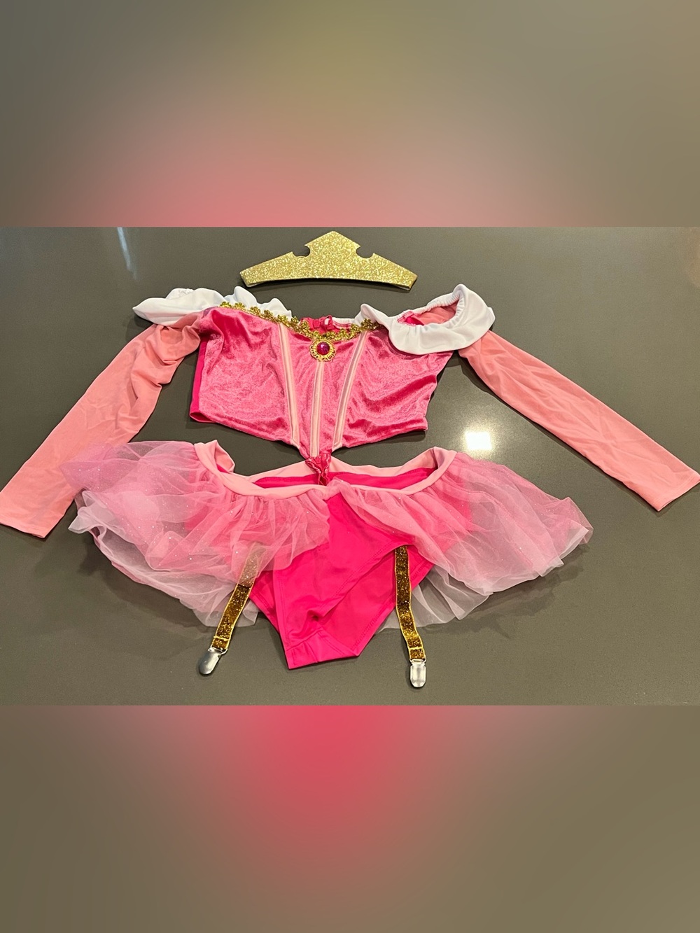 Leg Avenue Dreamy Princess Peach Costume Nintendo Mario Brothers Medium Cosplay - Picture 6 of 6